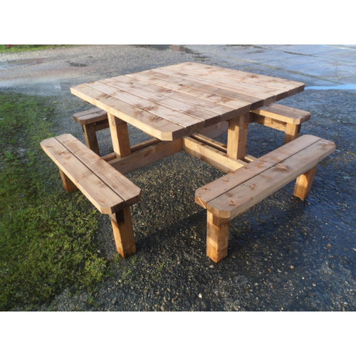 TABLE MODELE GASCON / Table carrée 8 personnes PRO plateau 129 cm x 129 cm